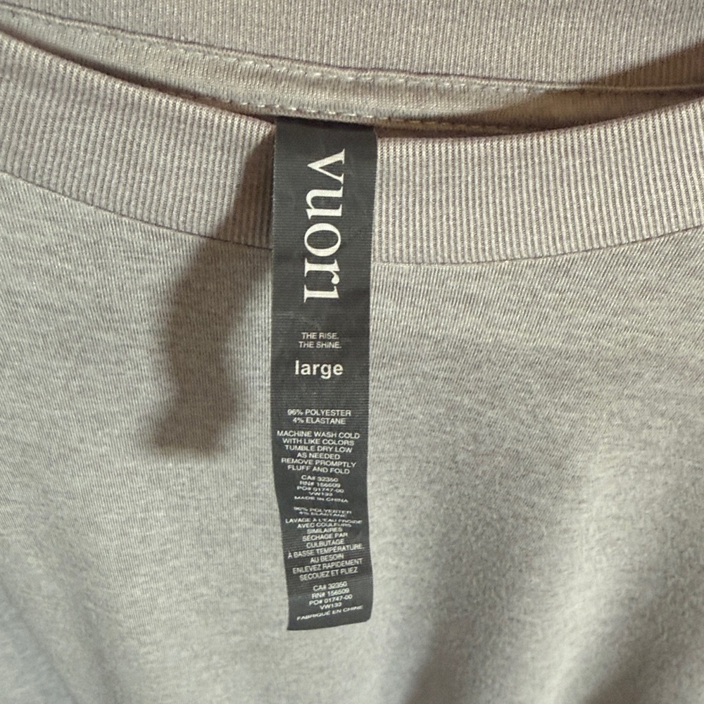 EUC Vuori Daydream Gray Crew Top Large - Picture 4 of 8